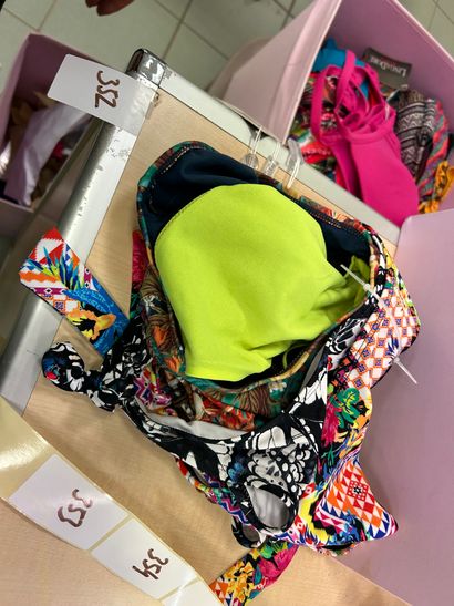 LINGA DORE BEACH - quatre bas de maillots...