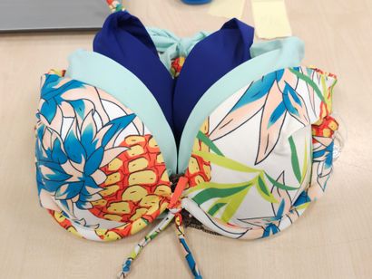 LINGA DORE BEACH
3 hauts de maillot taille...