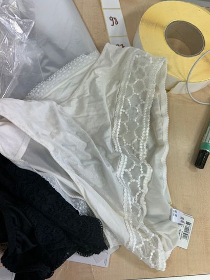 Lot de 3 culottes Taille 48
TRIUMPH
PRIMA...