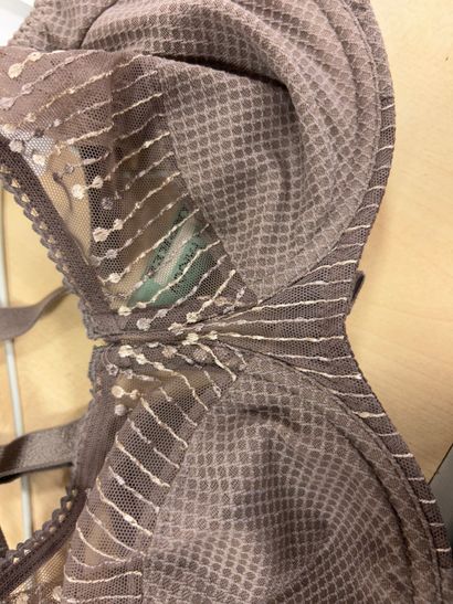 Lot de trois soutien-gorge Taille 100C
WACOAL...