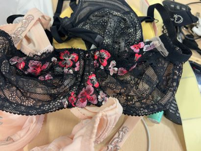 Lot de trois soutien-gorges Taille 85 D
PRIMA...