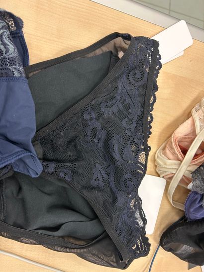 Lot de quatre culottes Taille S
Lot de quatre...