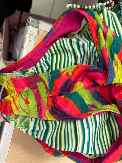 LINGA DORE BEACH - quatre bas de maillots...