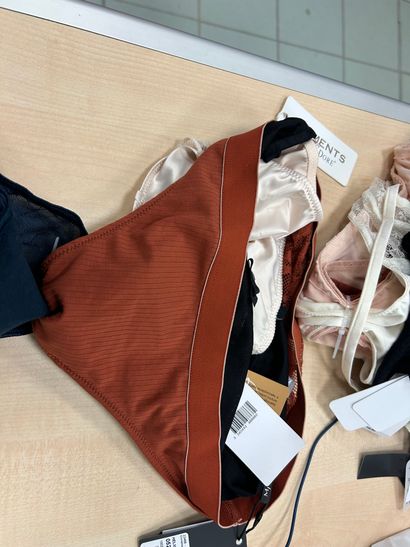 Lot de quatre culottes Taille 38
Linga dore
2...
