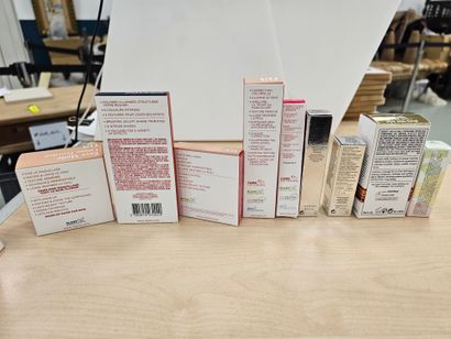 CLARINSpoudre libre infusée au lait de echer,...