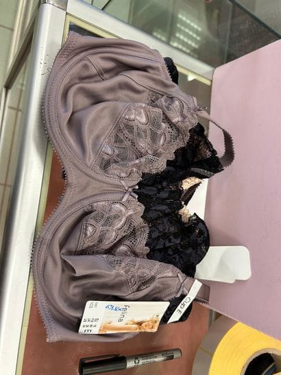 Lot de 3 soutien-gorges Taille 75E
2 WAC...