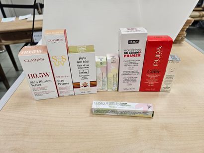 CLARINS 110.5W skin illusion teint mat naturel...