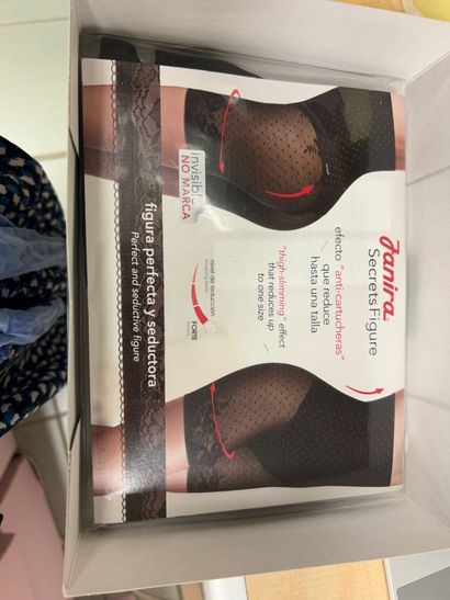 Lot JANIRA taille L comprenant
pack 2 culottes
2...