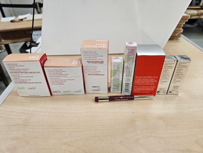 CLARINS 110 Teint haute tenue et confort...