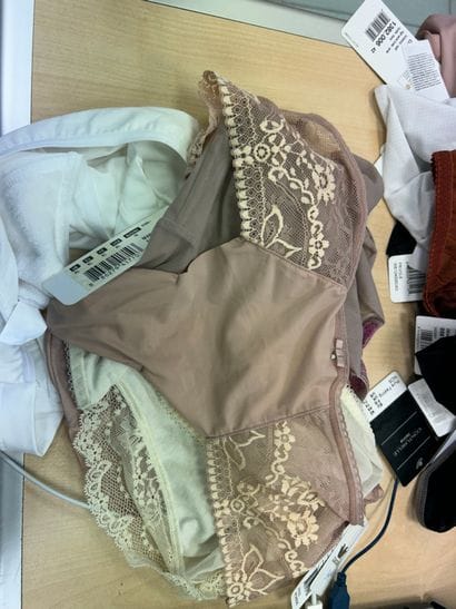 Lot de quatre culottes Taille XL
3 WACOA...
