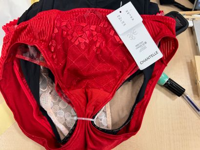 Lot de quatre culottes Taille 42
PRIMA DONNA
EMPREINTE
PRIMA...