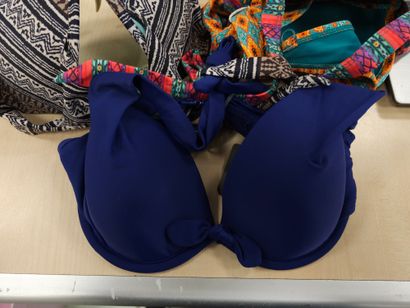 LINGA DORE BEACH
4 hauts de maillot taille...