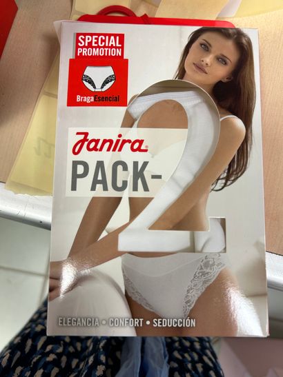 Lot de 7 culottes Taille L
JANIRA