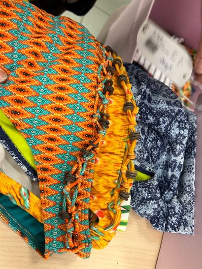 LINGA DORE BEACH - quatre bas de maillots...
