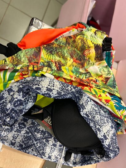 LINGA DORE BEACH - quatre bas de maillots...