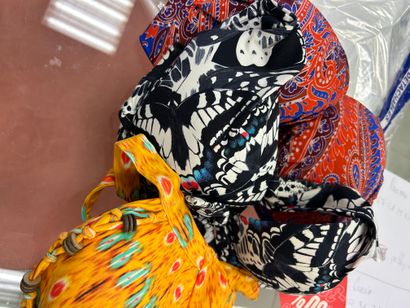 LINGA DORE BEACH
3 hauts de maillots taille...