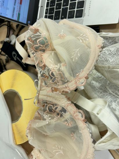 Lot de trois soutien-gorge Taille 90 D
PRIMA...