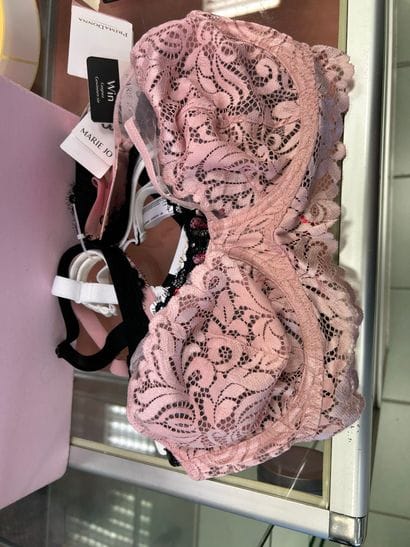 Lot de 3 soutien-gorges Taille 75E
2 Prima...
