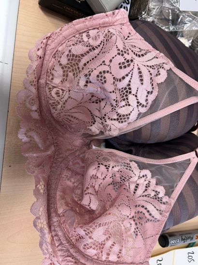 Lot de trois soutien-gorge Taille 90D
PRIMA...