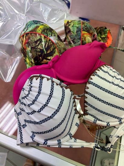 LINGA DORE BEACH 
3 hauts de maillot taille...