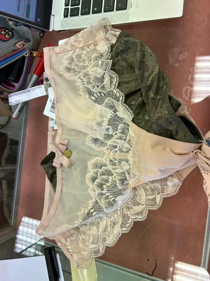 Lot de quatre culottes Taille 38
2 prima...