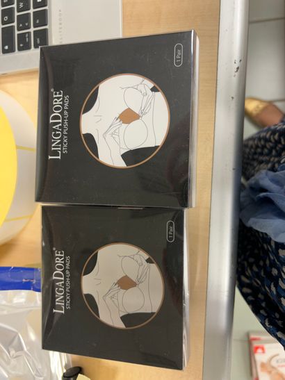 Lot comprenant 
5 boites de straps comfort...