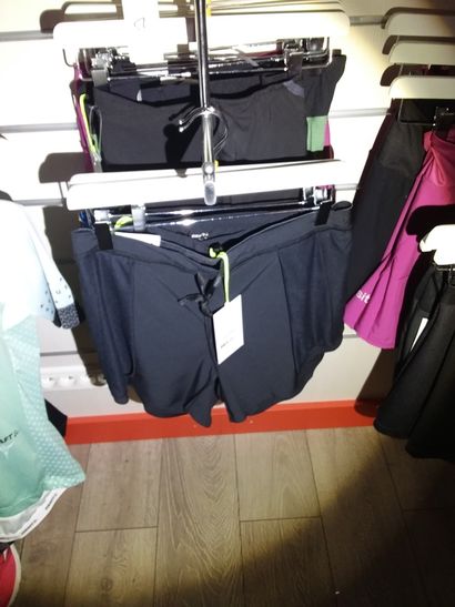 5 shorts taillé M