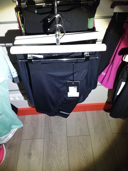 5 shorts taillé M
