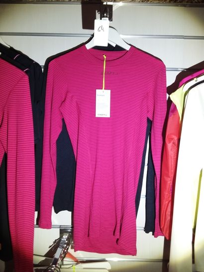 4 t-shirts taillé L