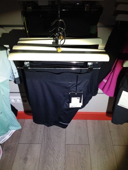5 shorts taillé M
