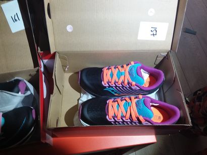 saucony taillé 32