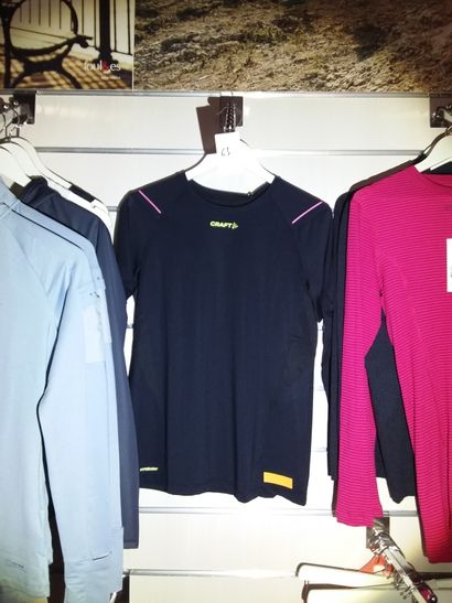 4 tshirts taillé M