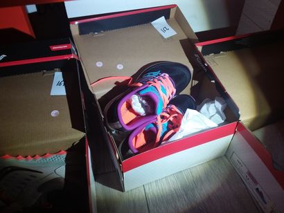 saucony taille 33