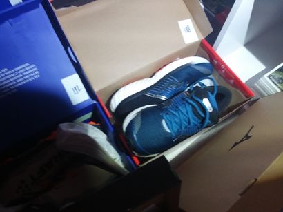 saucony taillé 44