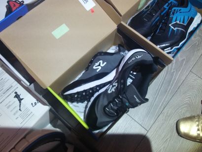 salming taille 43 1/3
