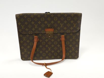 LOUIS VUITTON
Serviette en toile monogra...