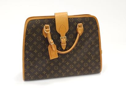 LOUIS VUITTON modèle Rivoli en toile mon...