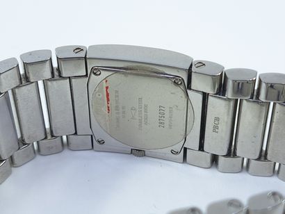 BAUME et MERCIER 
Montre bracelet en acier,...
