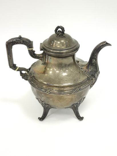 Service à café en argent modele Louis XV...