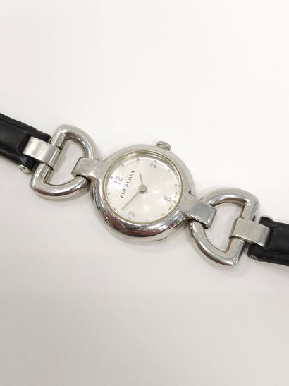 BURBERRY 
Montre bracelet de dame, boitier...