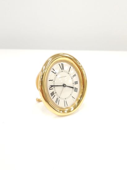CARTIER
Réveil en metal doré