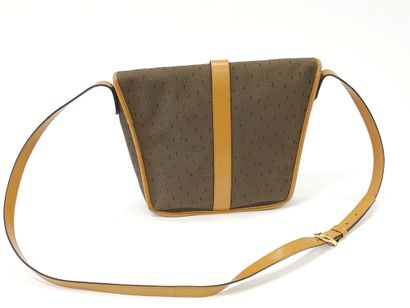 YVES SAINT LAURENT 
Sac bandouliere en tissus...