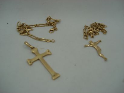 2 Bracelets Or 18kt 7,69 détériorés 1 Croix...