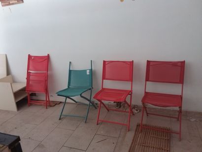 5 chaises