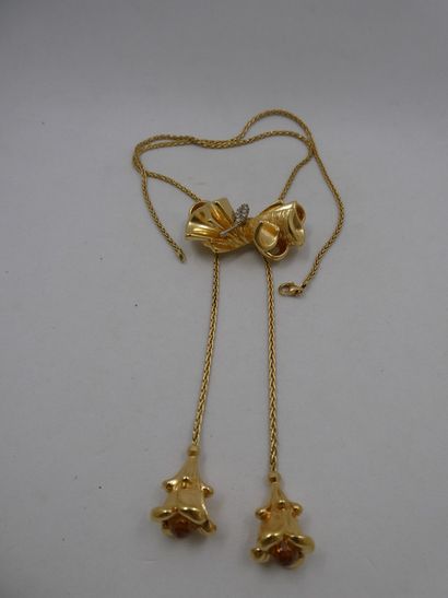 1 Collier Or 18kt et pierres 20,41g 