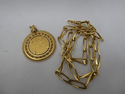 1 Pendentif Or 18kt 14,03g 1 Chaine Or 18kt...