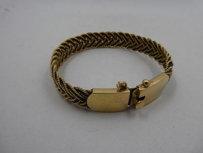 1 Bracelet Or 18kt et divers 30,03g 