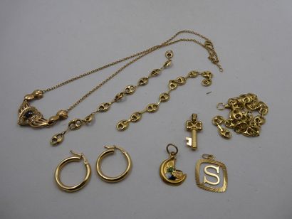 1 Collier Or 18kt et pierres 6,80g 1 Paire...