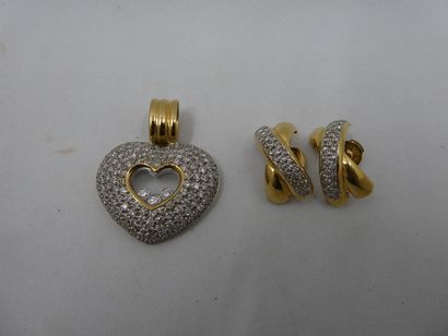 1 Paire de boucles Or 18kt et diamants 8,13kt...