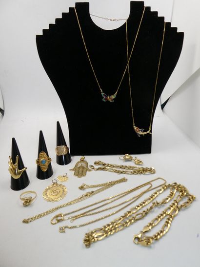 4 Bagues Or 18kt pierres et divers 21,76g...